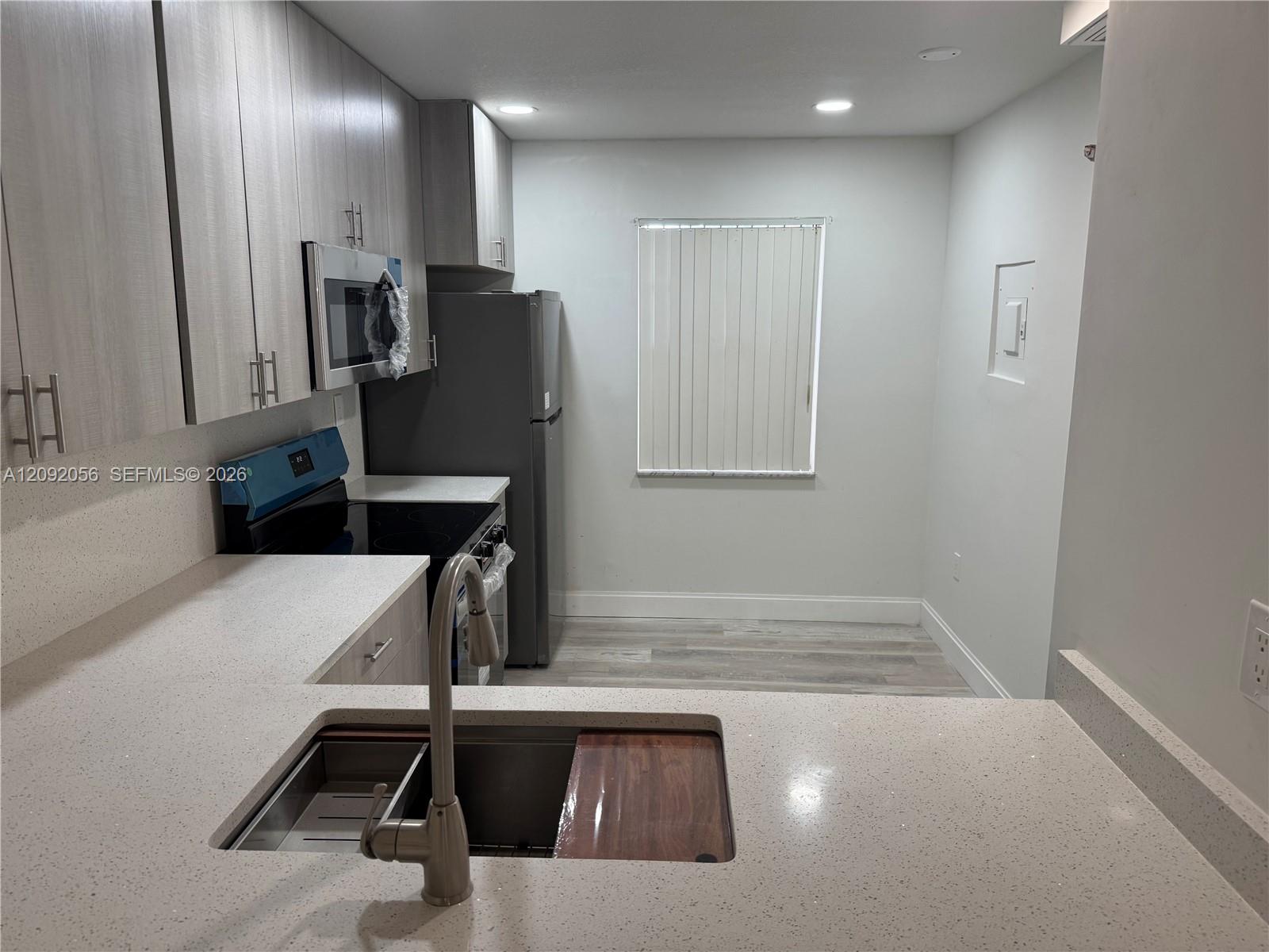 3940 Inverrary Boulevard 106-a Property Photo 3