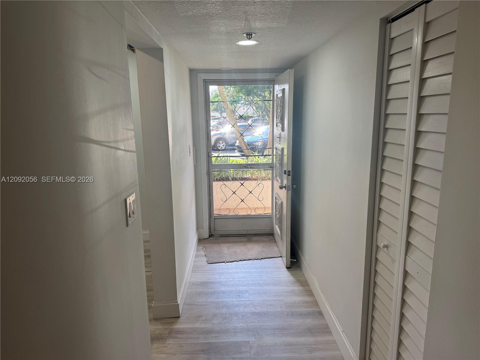 3940 Inverrary Boulevard 106-a Property Photo 4