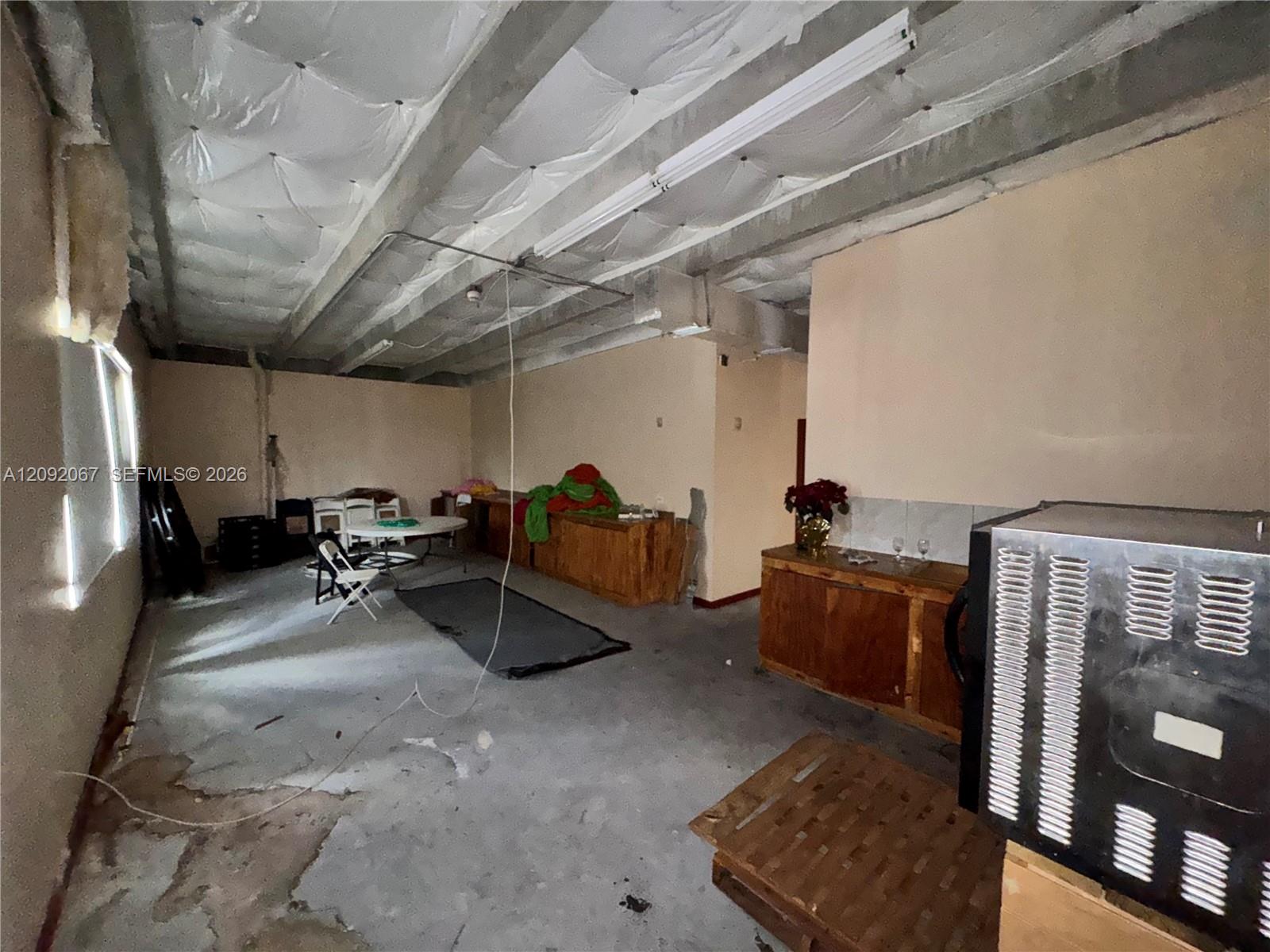 11701 W Okeechobee Road Property Photo 26