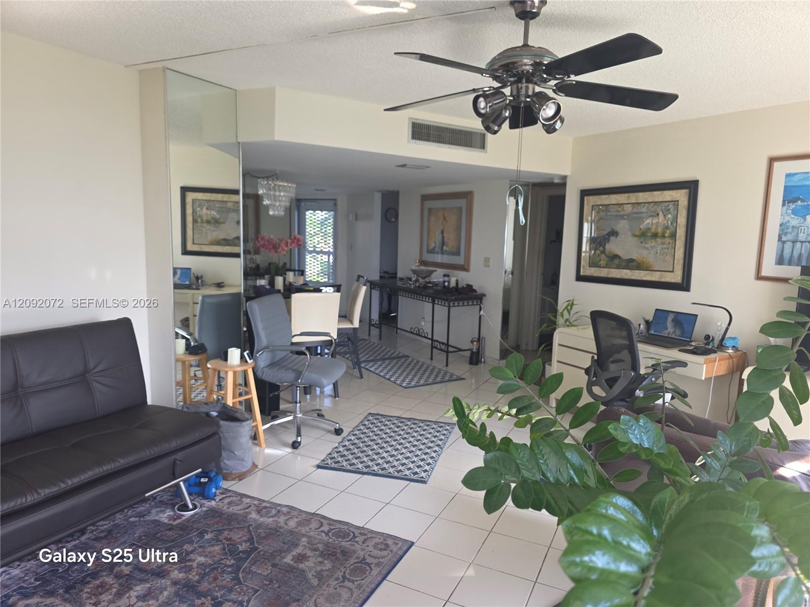 A12092072 Property Photo 4