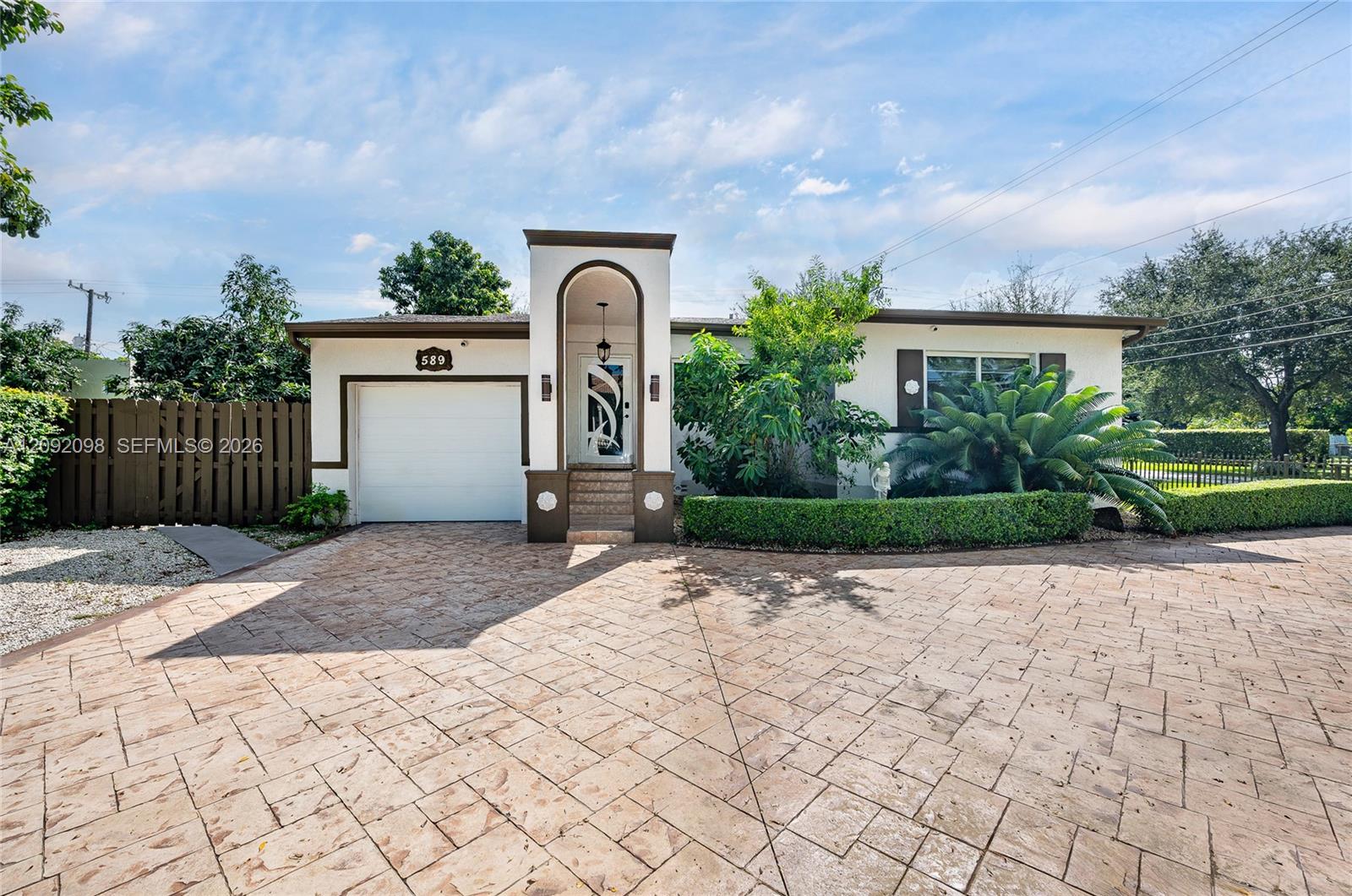 589 Miller Drive Property Photo 1