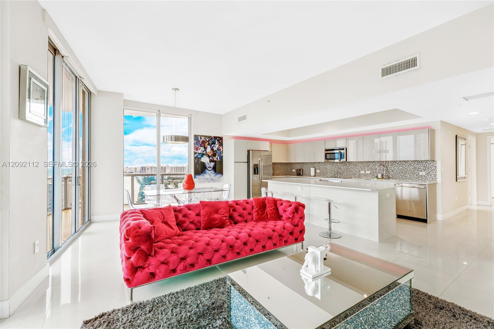 2600 E Hallandale Beach Boulevard T3301 Property Photo 3