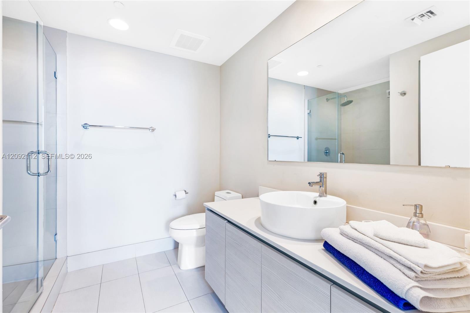 2600 E Hallandale Beach Boulevard T3301 Property Photo 33