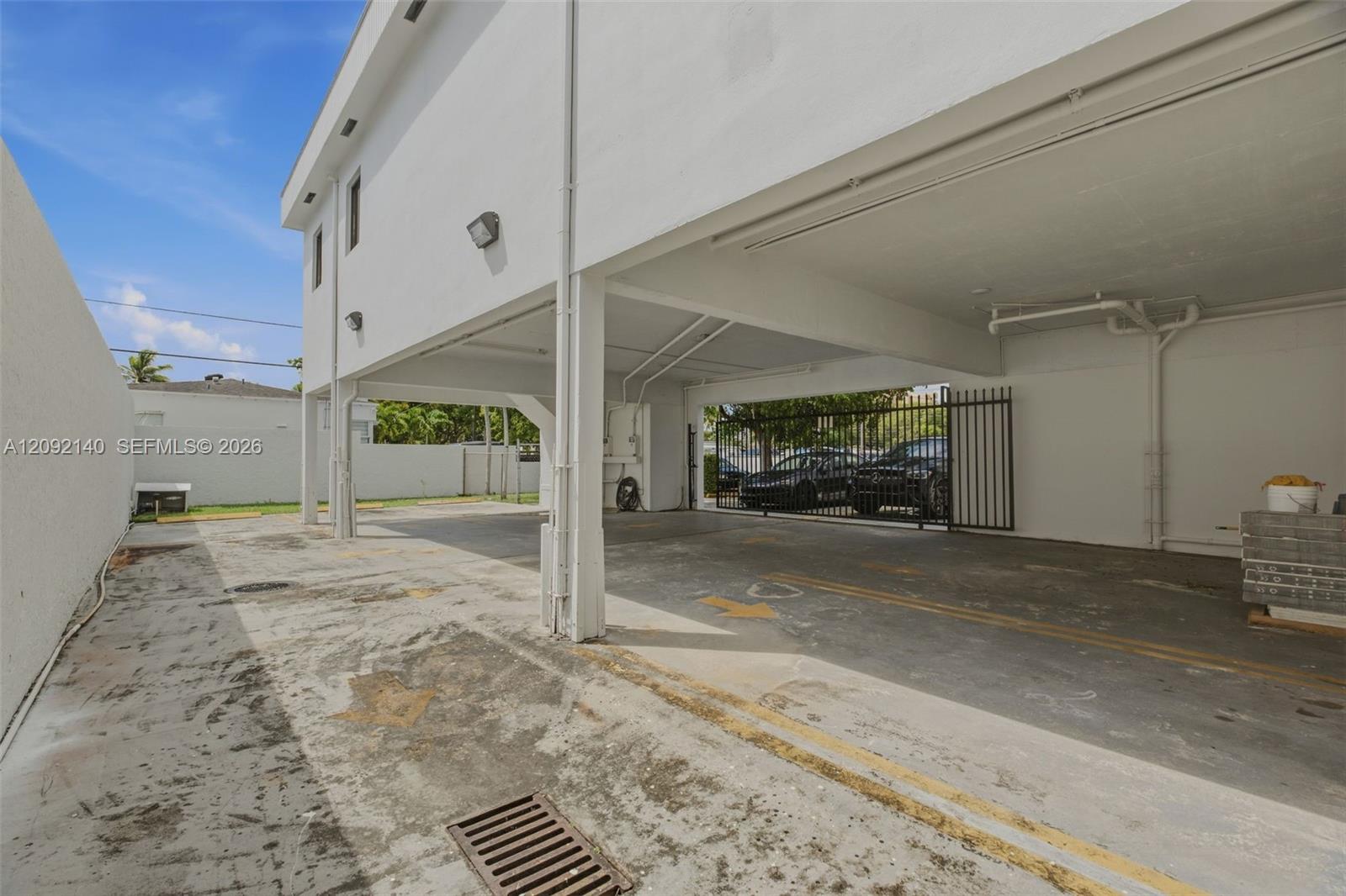 3944 W Flagler Street Property Photo 11