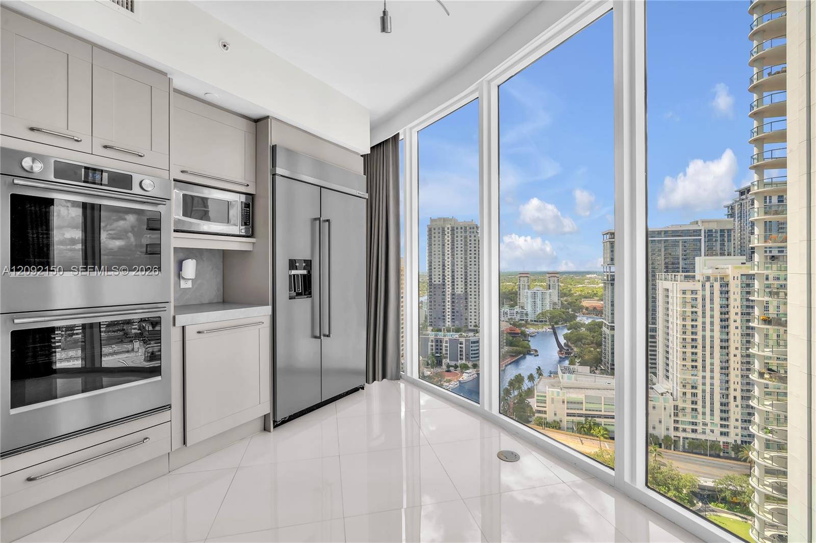 333 Las Olas Way 2807 Property Photo 10