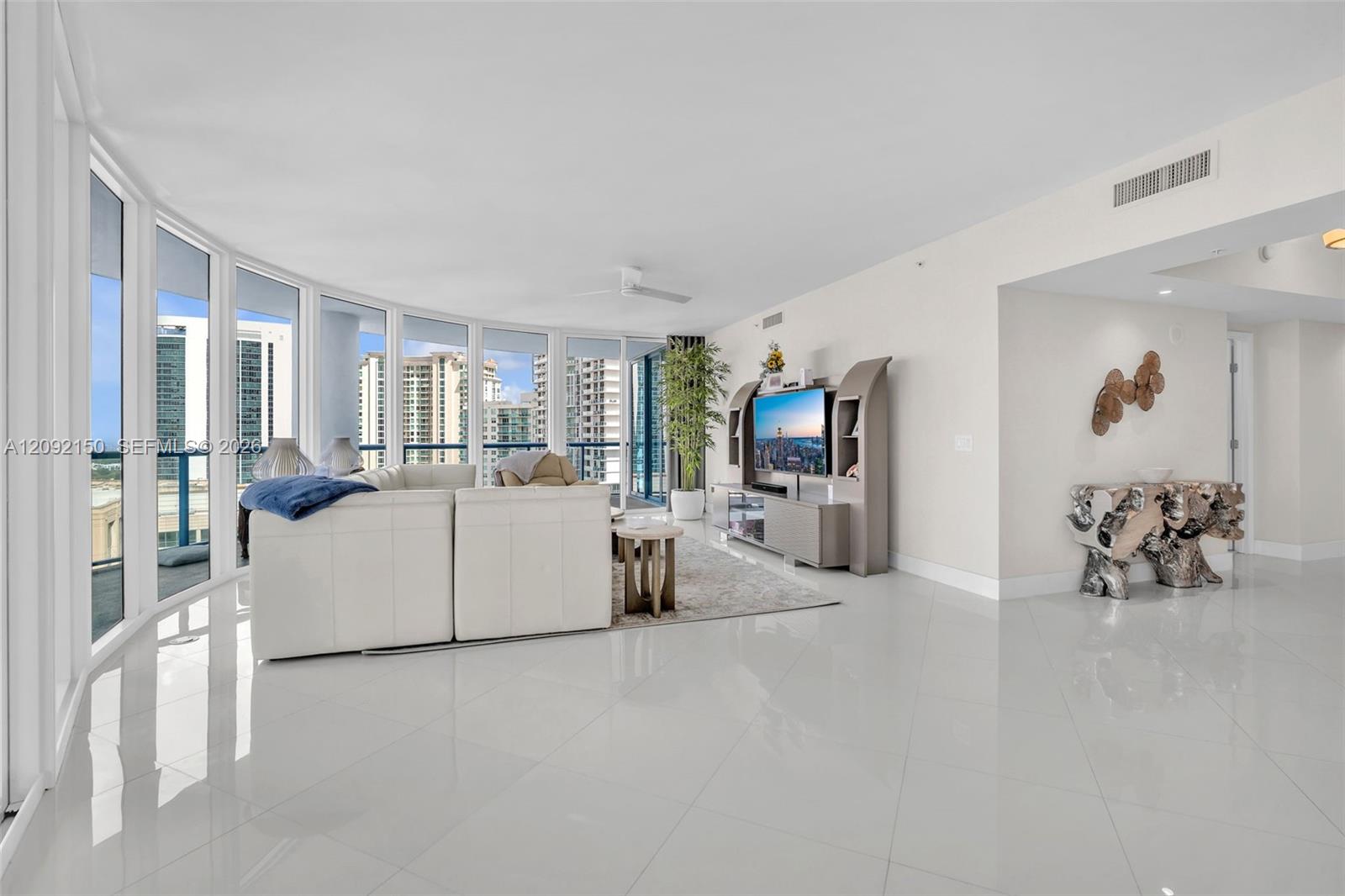 333 Las Olas Way 2807 Property Photo 24