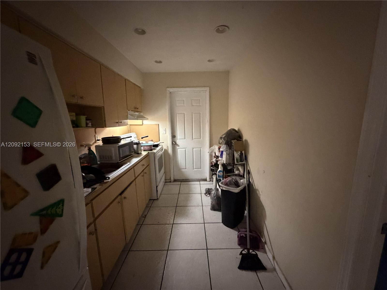 A12092153 Property Photo 22