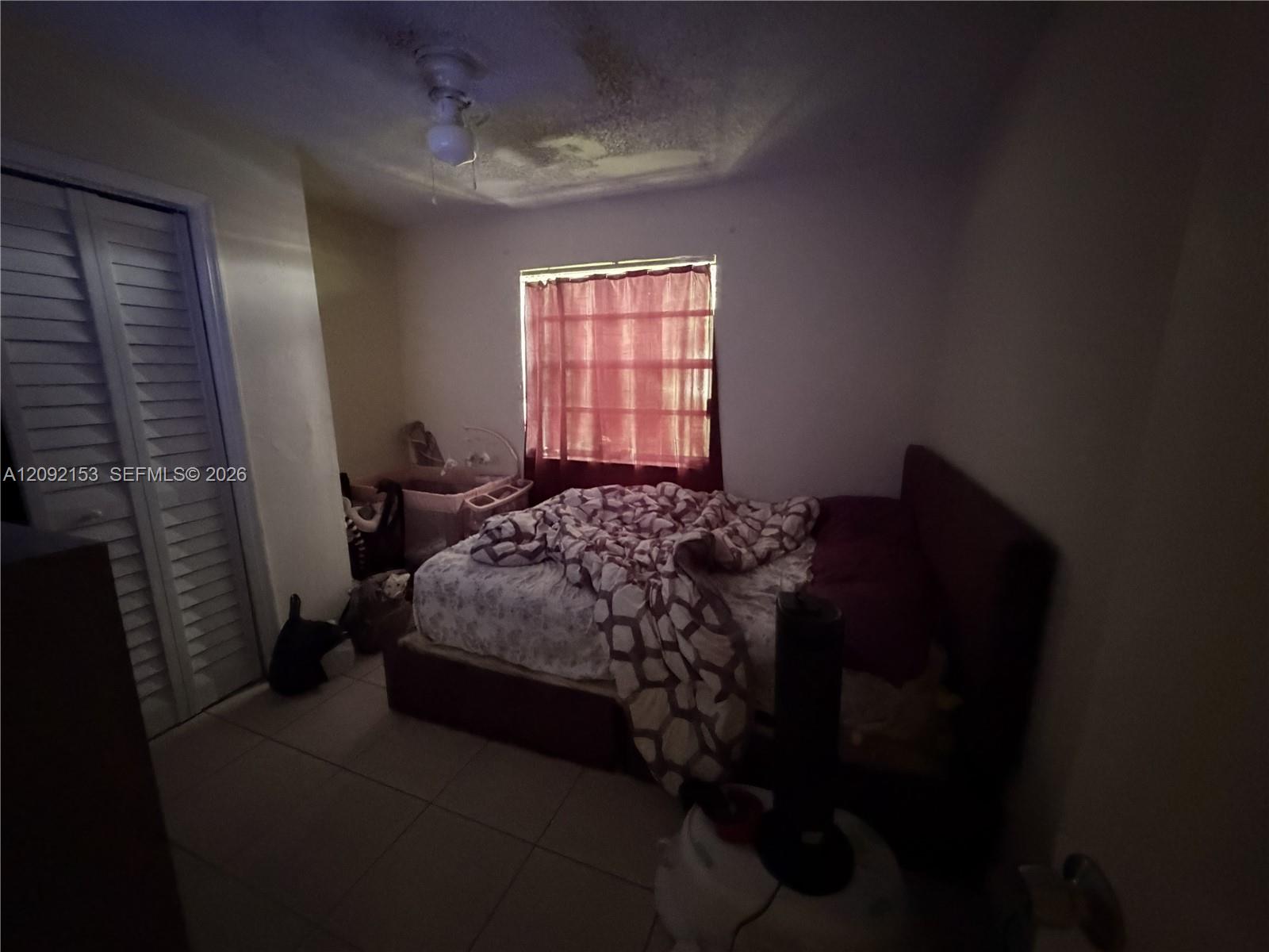 A12092153 Property Photo 23