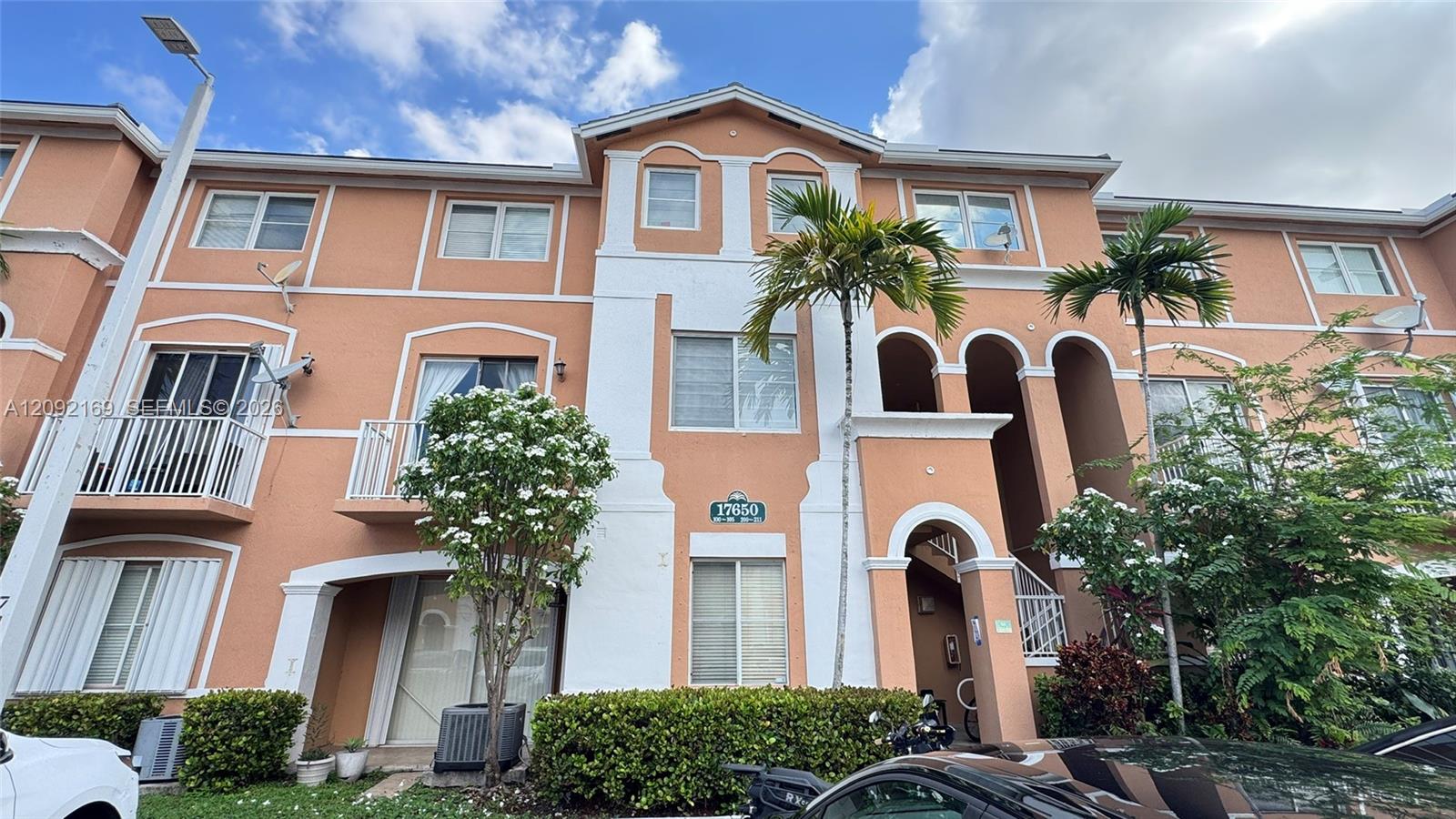 17650 NW 73rd Avenue 104-18 Property Photo 1