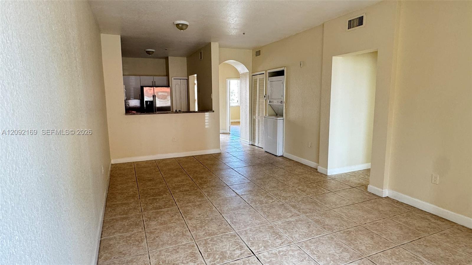 17650 Nw 73rd Avenue 104-18 Property Photo 6