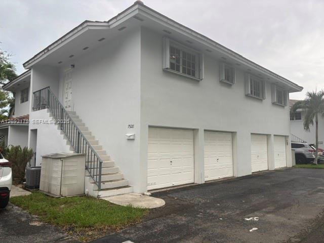 7928 Camino Circle Property Photo 2
