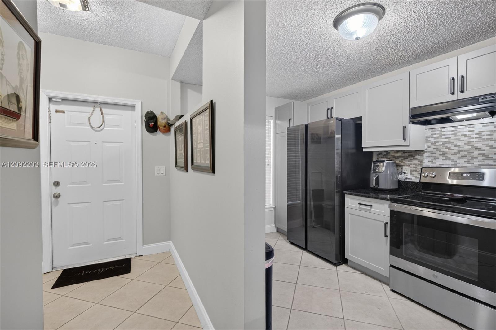 3176 Sw 50th Street Property Photo 2