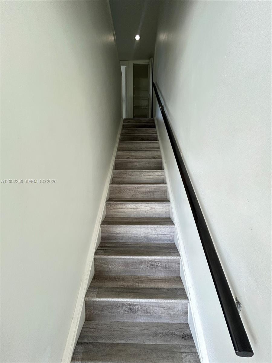 A12092249 Property Photo 8