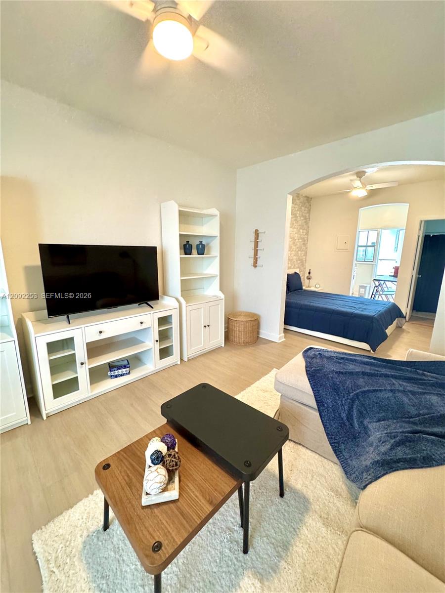 1561 Lenox Avenue 6 Property Photo 4