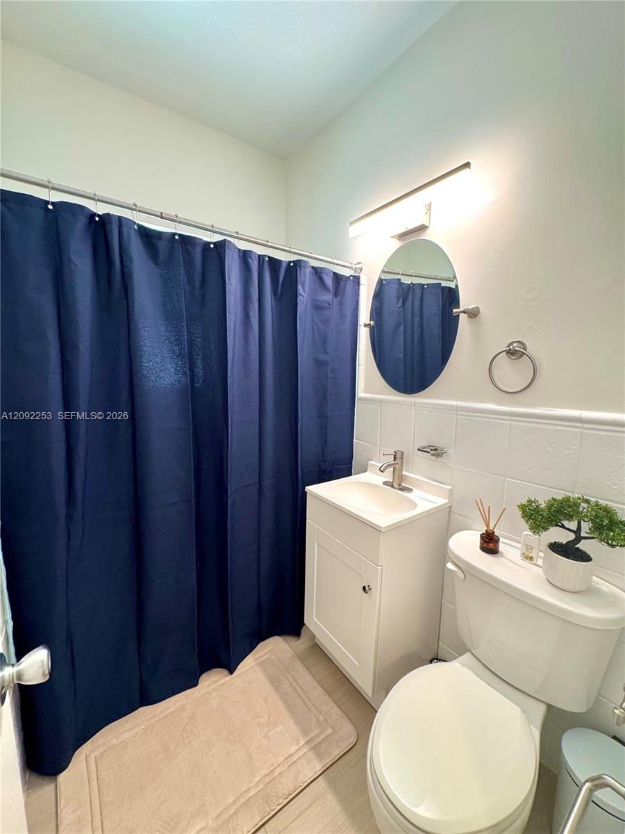 1561 Lenox Avenue 6 Property Photo 10