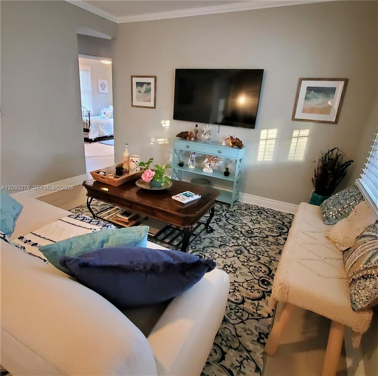 A12092275 Property Photo 4