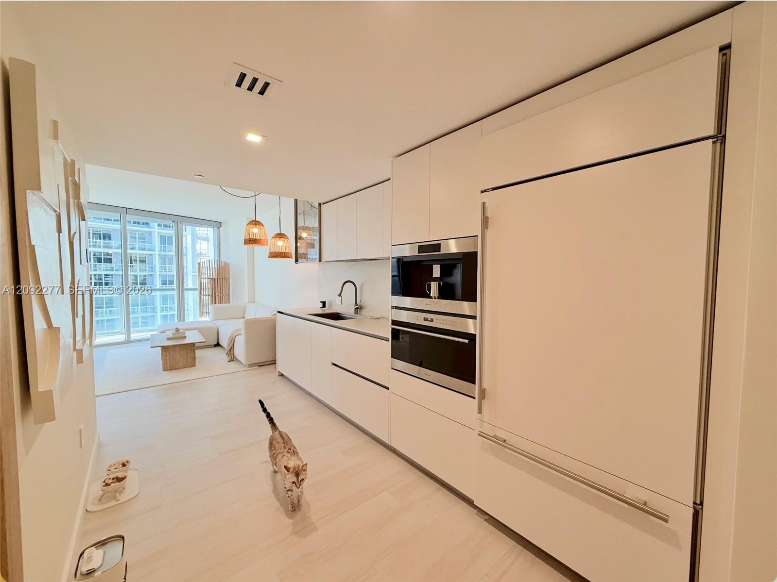 495 Brickell Avenue 5106 Property Photo 5