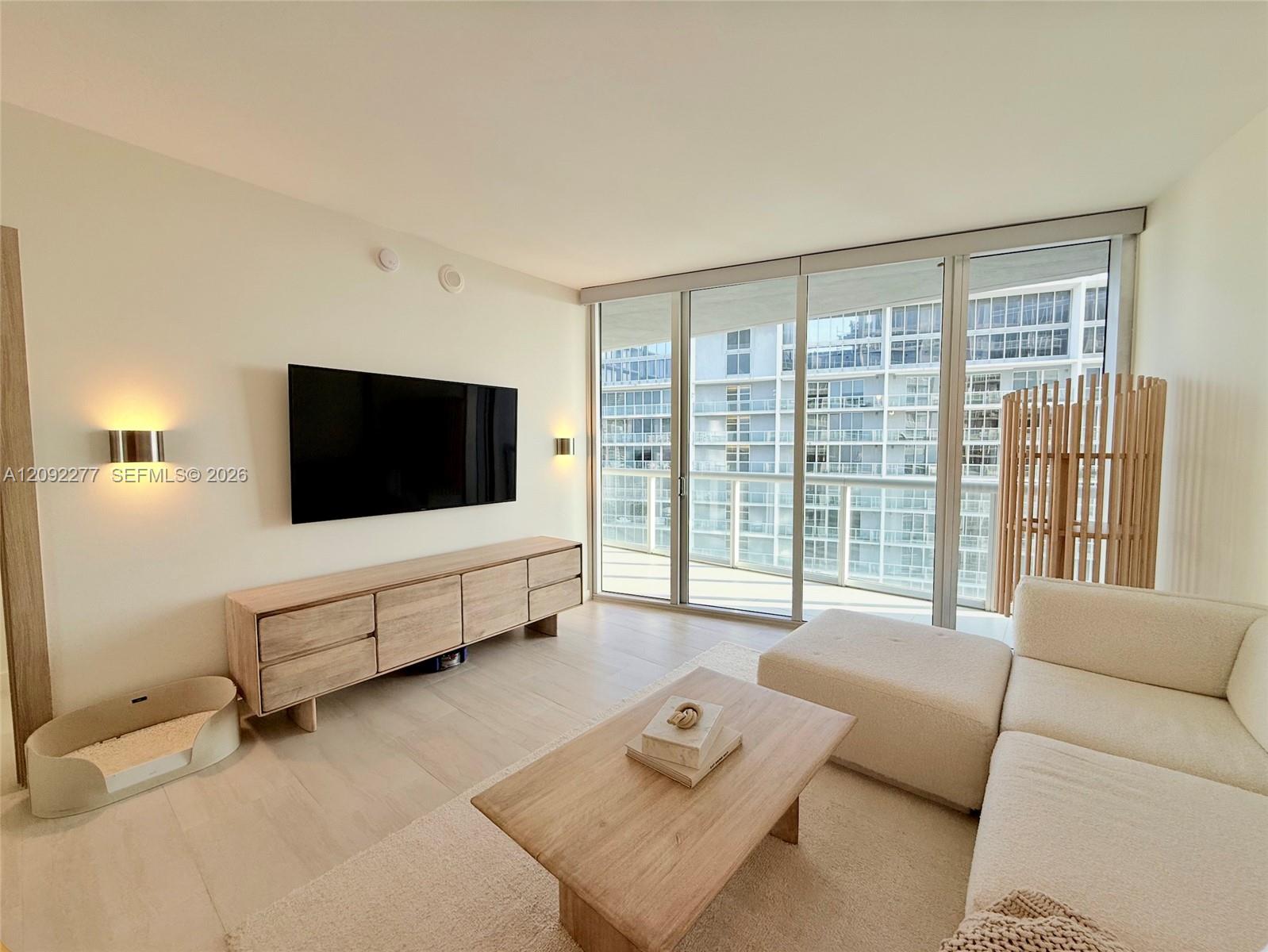 495 Brickell Avenue 5106 Property Photo 12