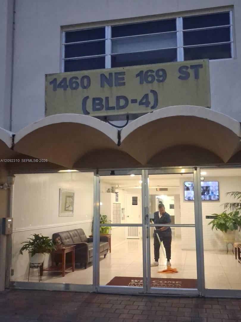 A12092310 Property Photo 1