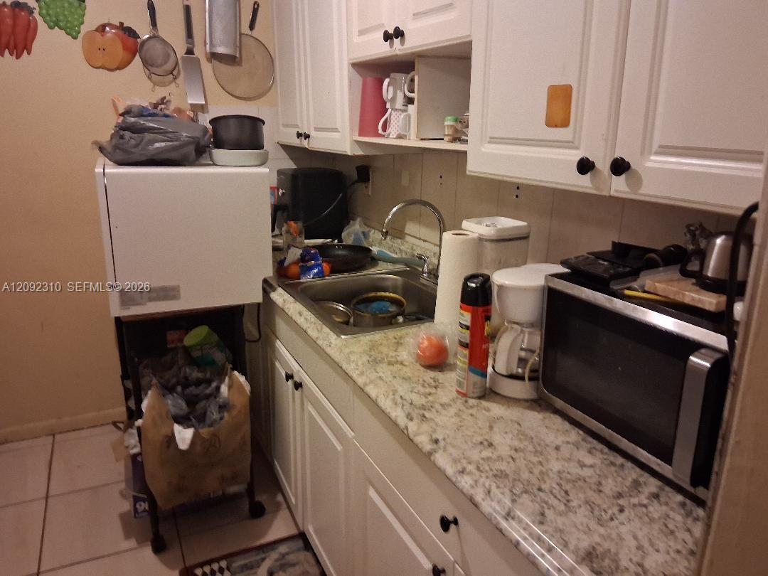 A12092310 Property Photo 3
