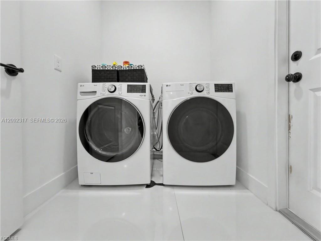 402 Thompson Avenue Property Photo 23