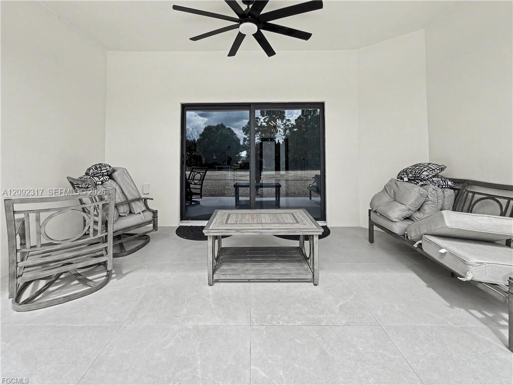 402 Thompson Avenue Property Photo 26