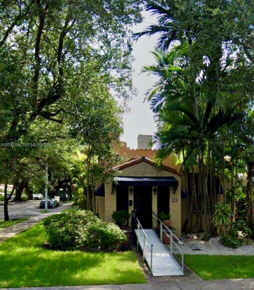 825 Madrid Street Property Photo 1