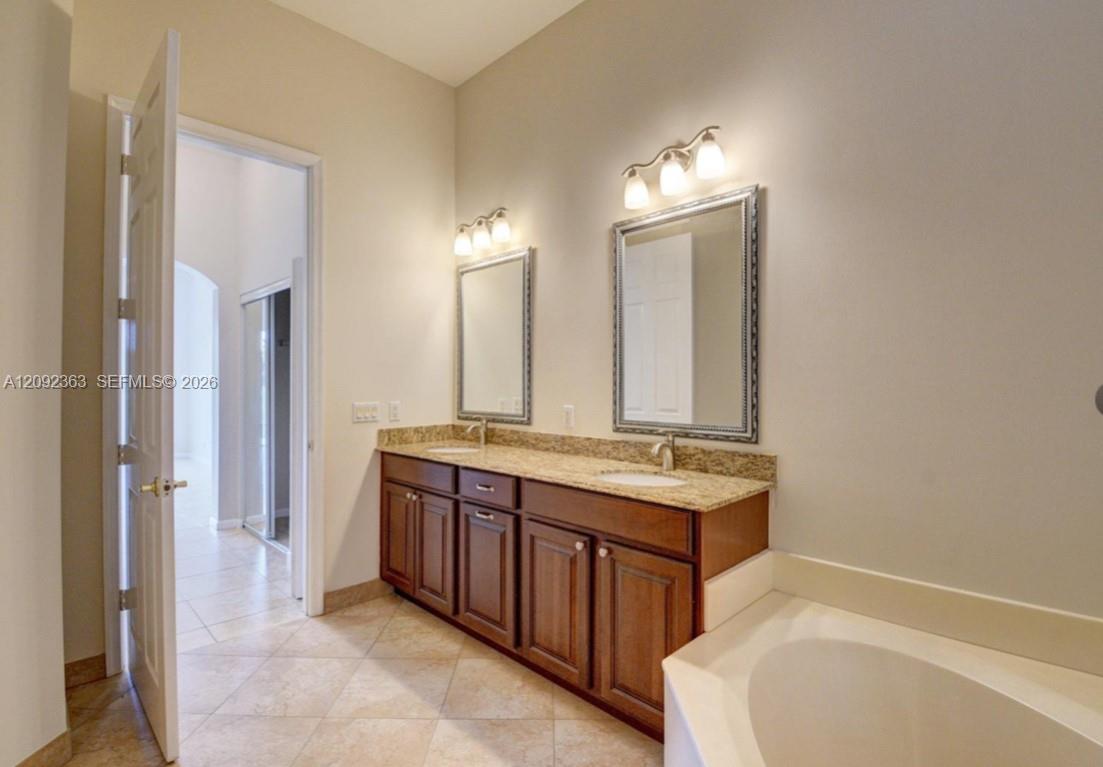 8291 Hampton Wood Drive 8291 Property Photo 19