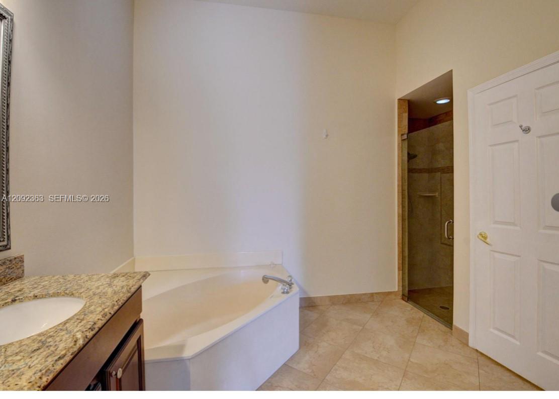 8291 Hampton Wood Drive 8291 Property Photo 21