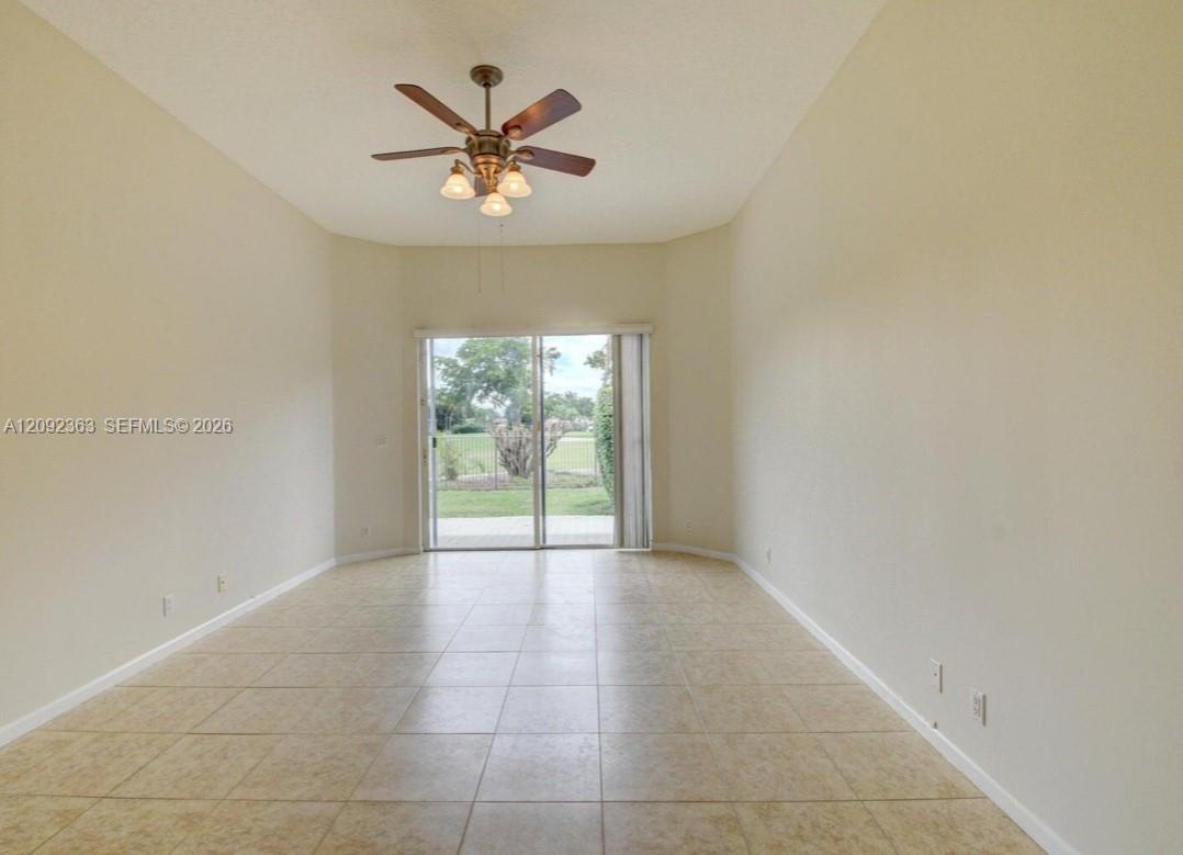 8291 Hampton Wood Drive 8291 Property Photo 24