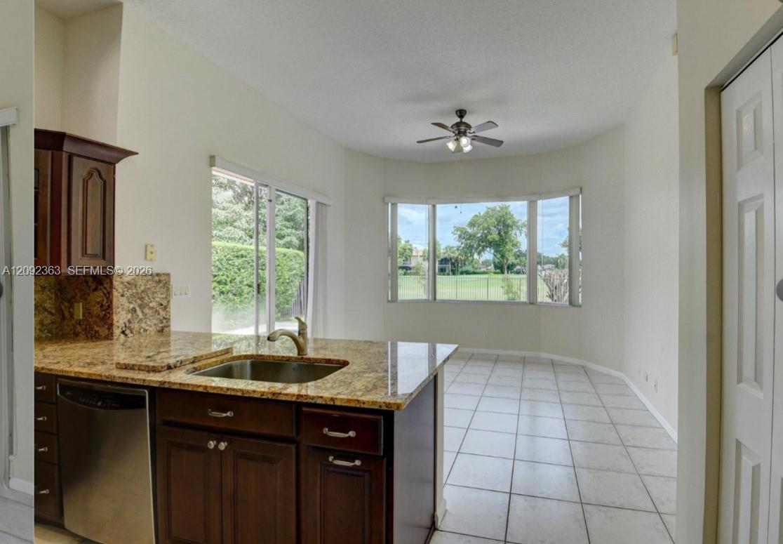 8291 Hampton Wood Drive 8291 Property Photo 29