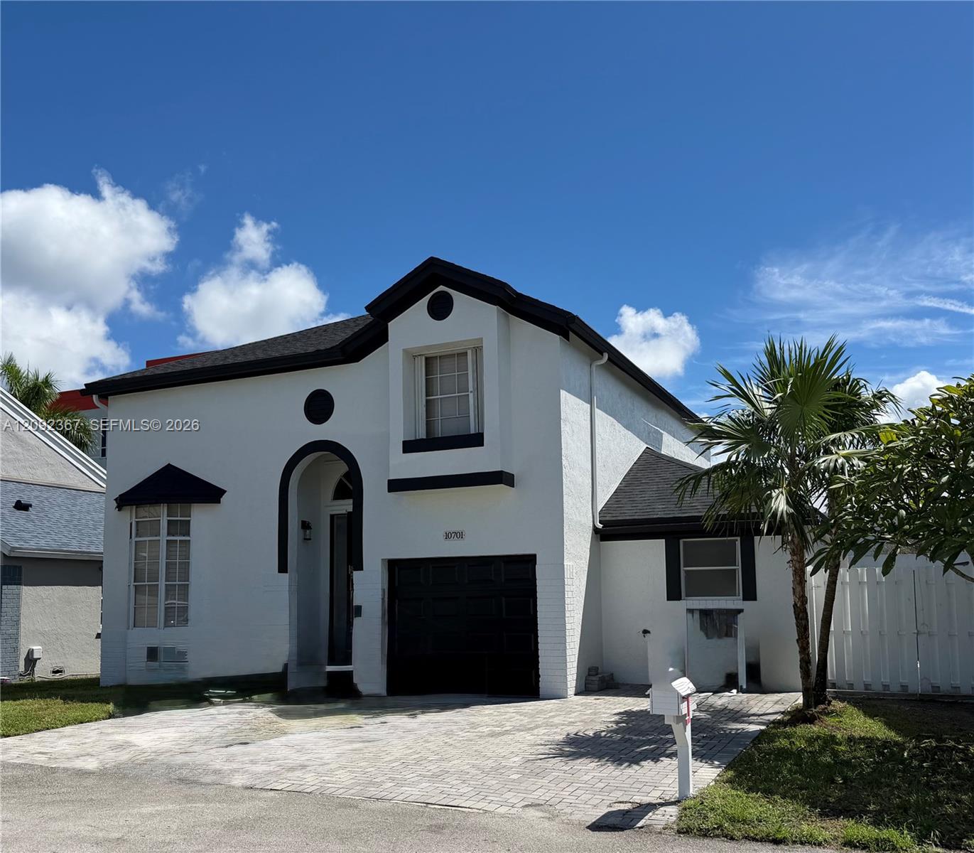 10701 Sw 10th Court Property Photo 1