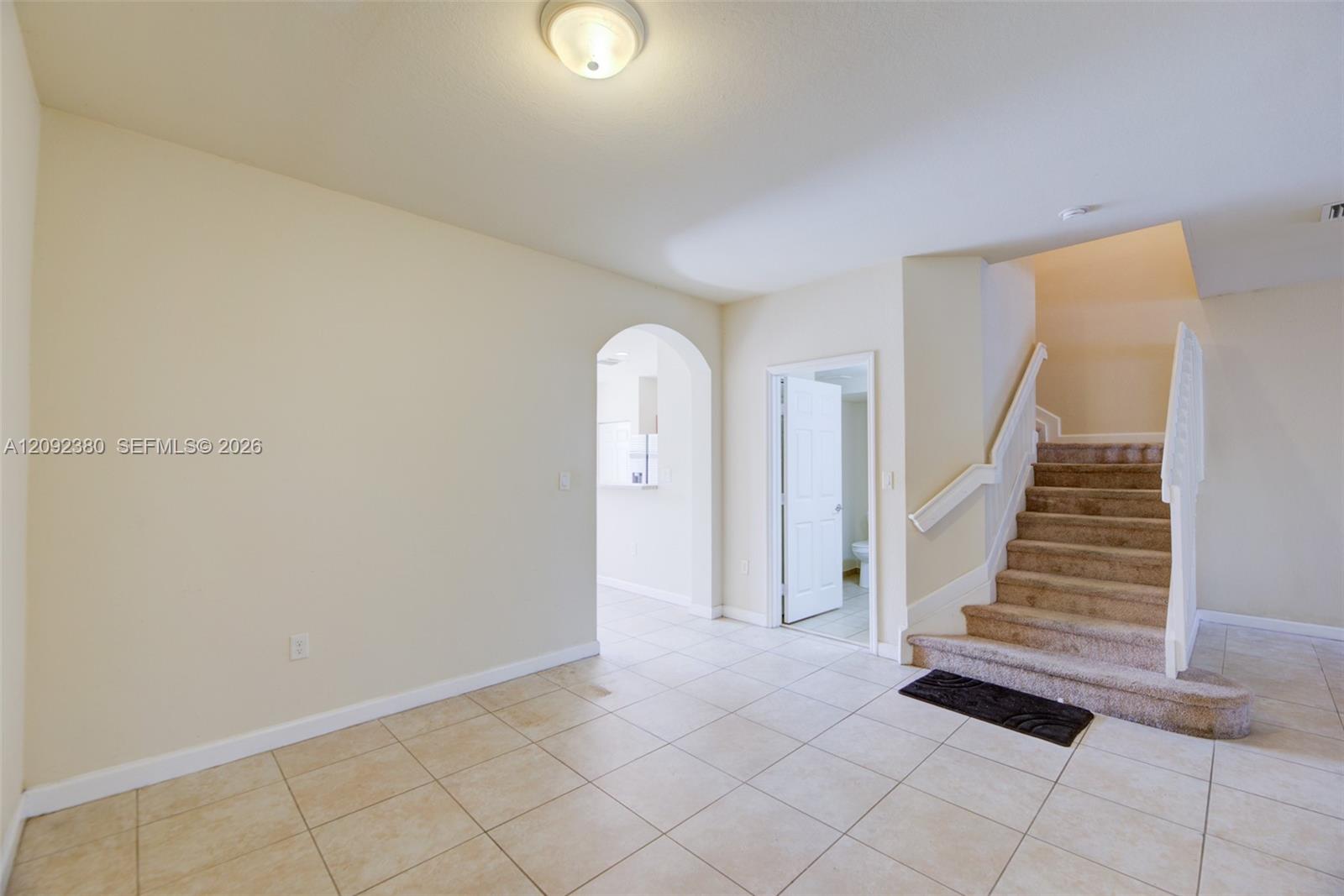 3316 W 91st Terrace Property Photo 12