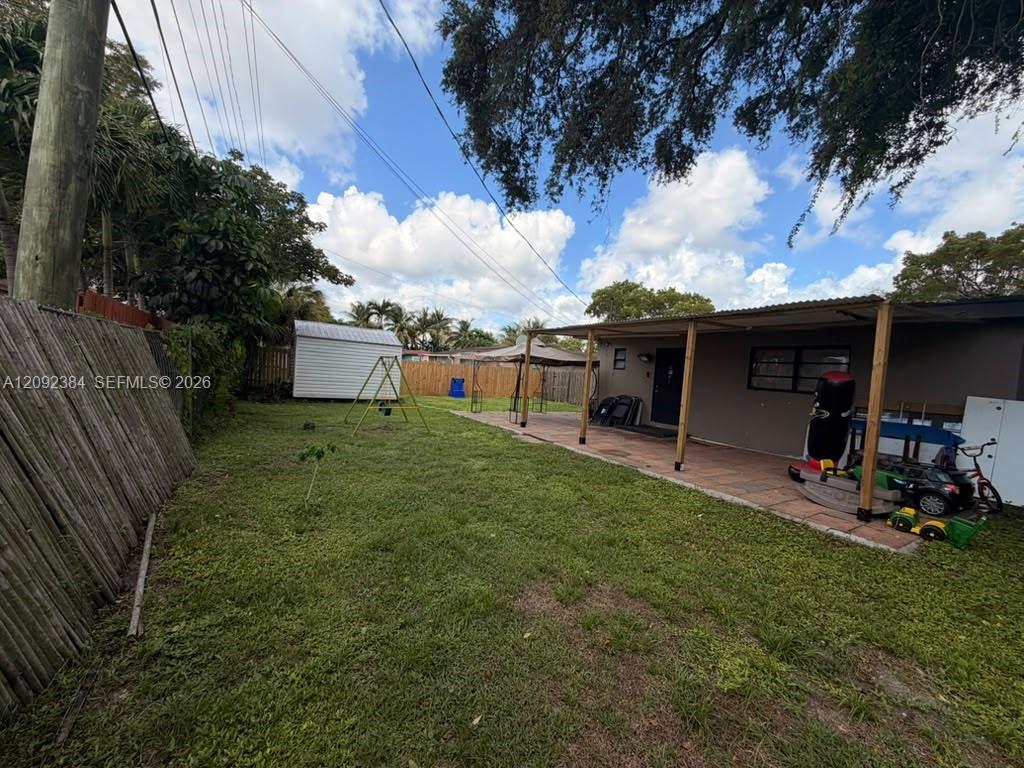 A12092384 Property Photo 13