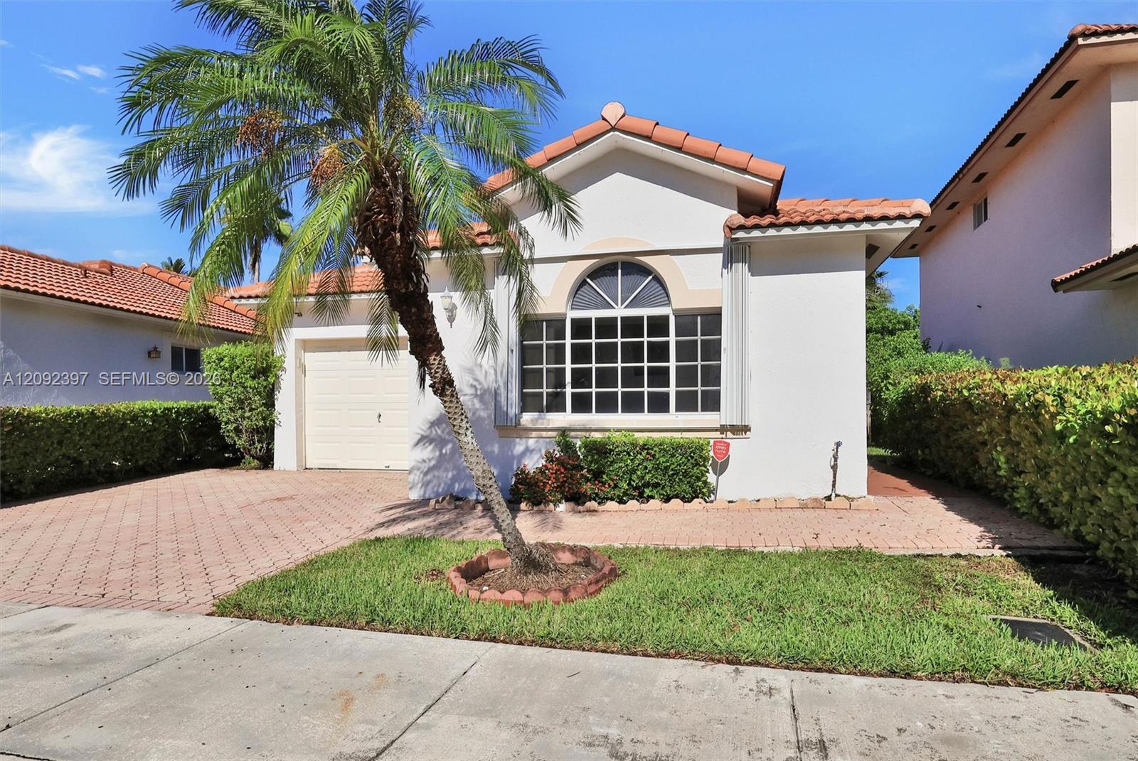 127 Danielle Court Property Photo 1