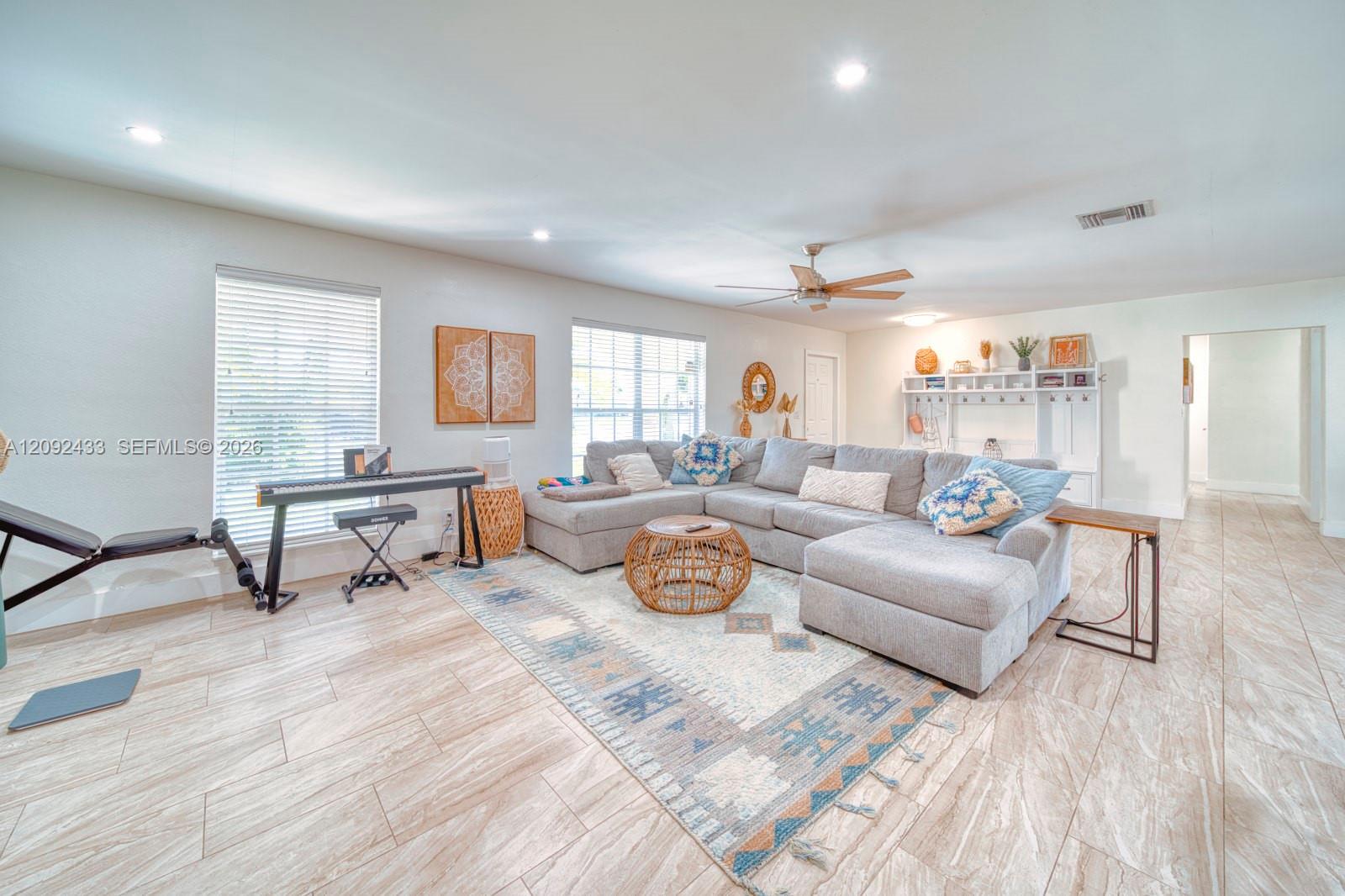 20120 Sw 84th Place Property Photo 11