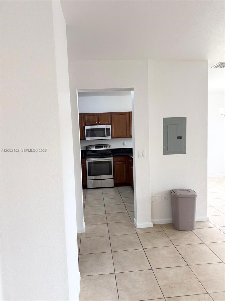 8620 Nw 97th Avenue 215 Property Photo 4