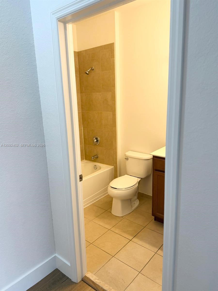 8620 Nw 97th Avenue 215 Property Photo 9