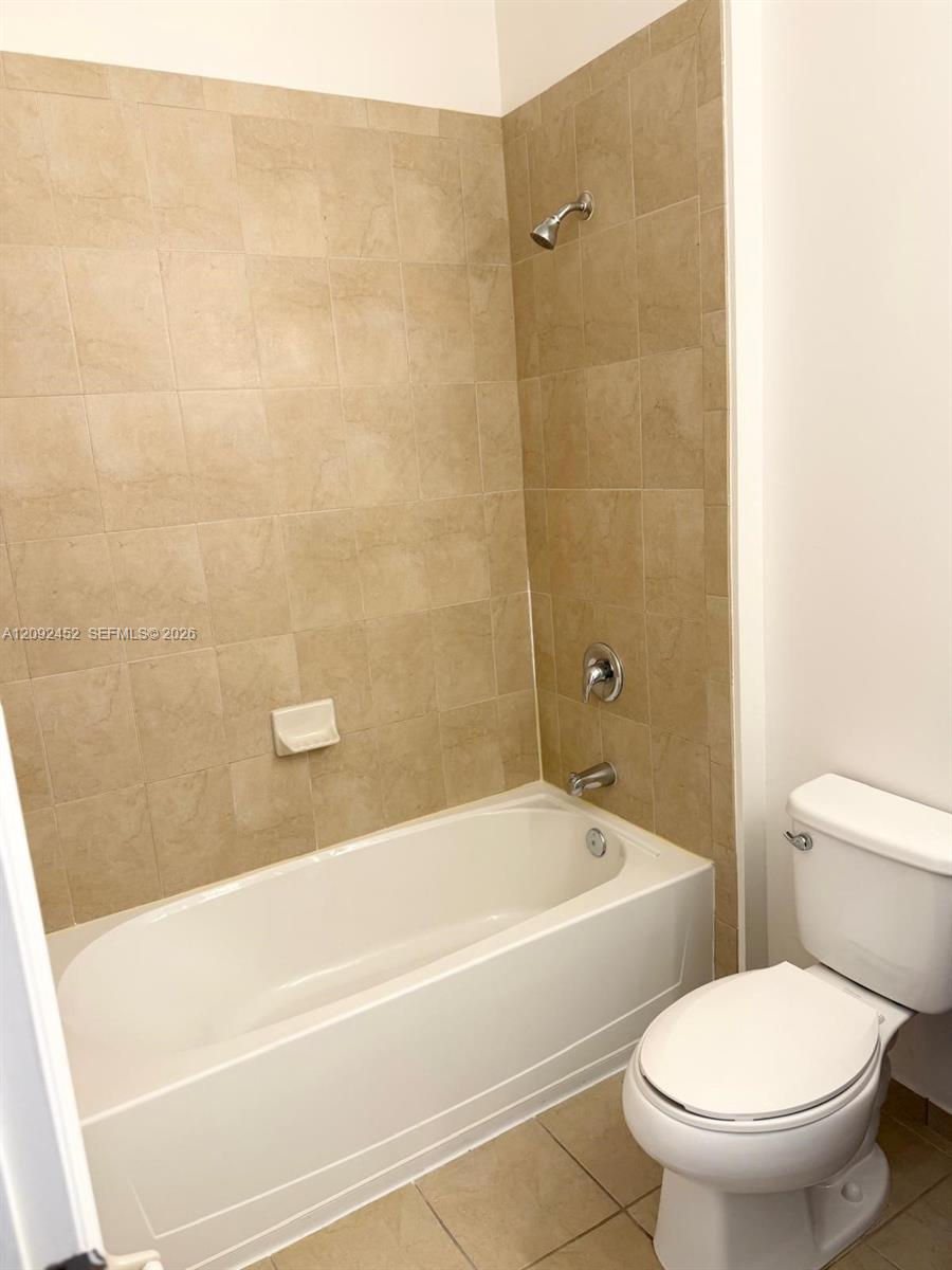 8620 Nw 97th Avenue 215 Property Photo 15