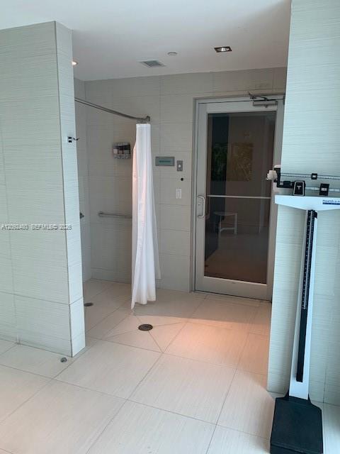 A12092480 Property Photo 23
