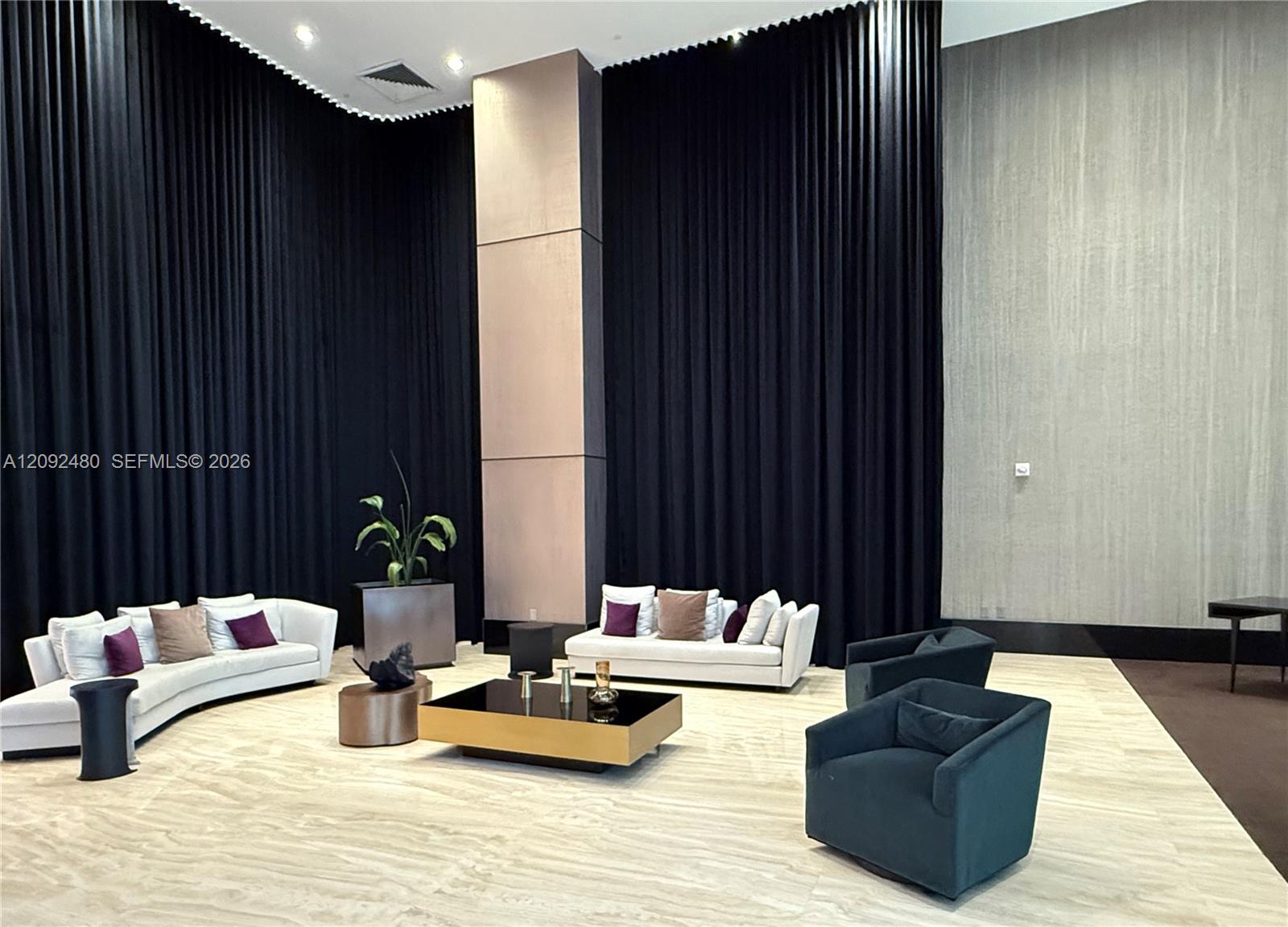 A12092480 Property Photo 35