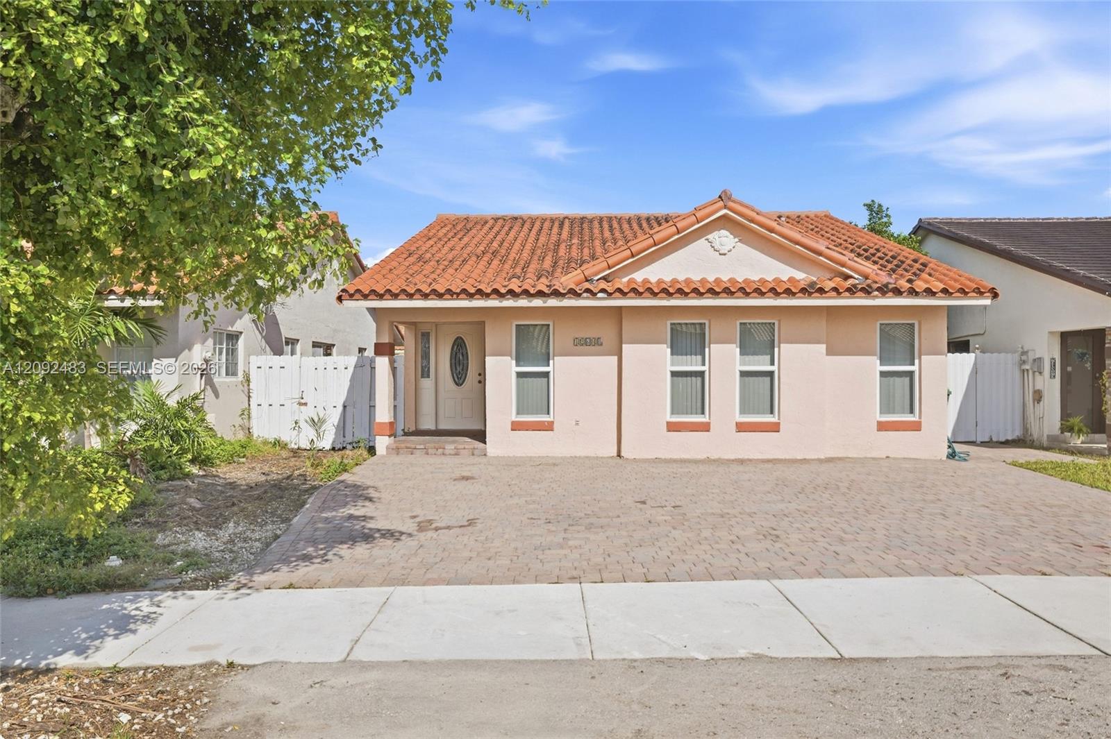 12641 Nw 102nd Place Property Photo 1