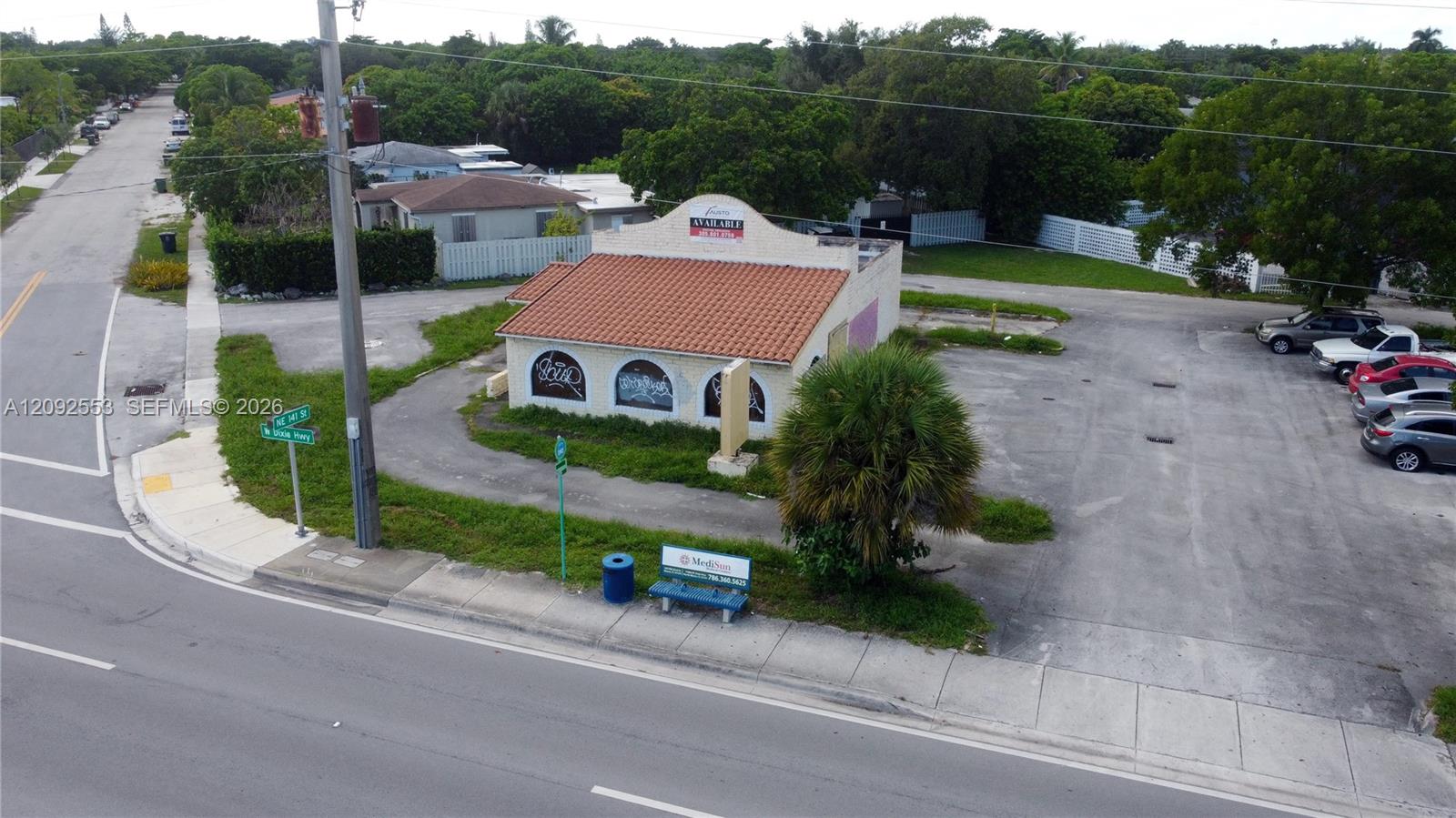 14100 W Dixie Highway Property Photo 3