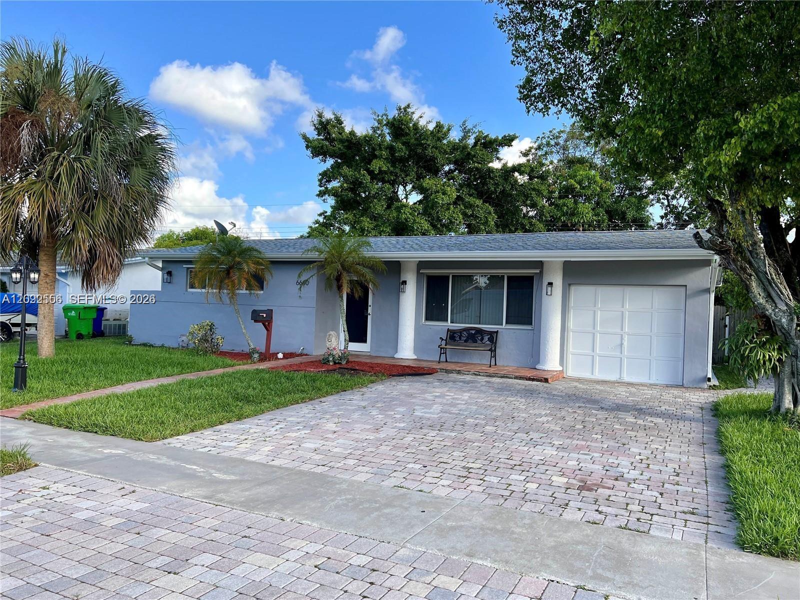 A12092556 Property Photo 2