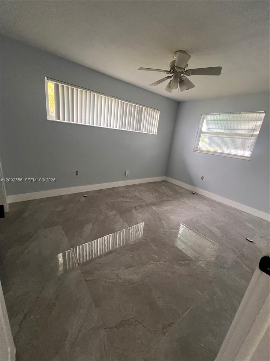A12092556 Property Photo 9