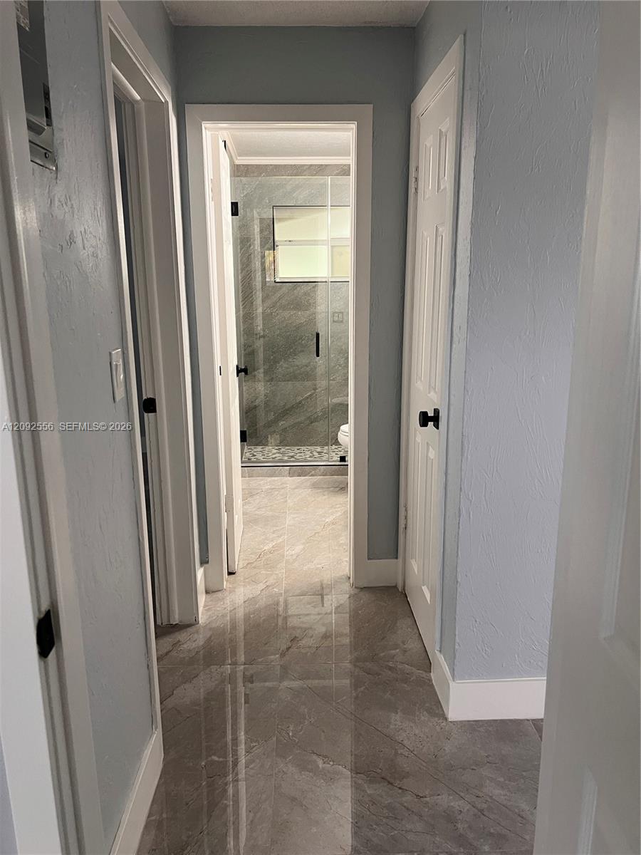 A12092556 Property Photo 19