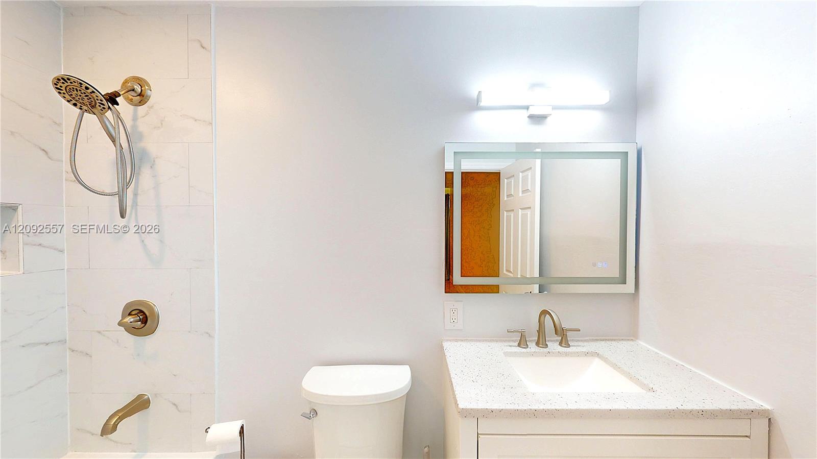 650 E Evanston Circle Property Photo 14