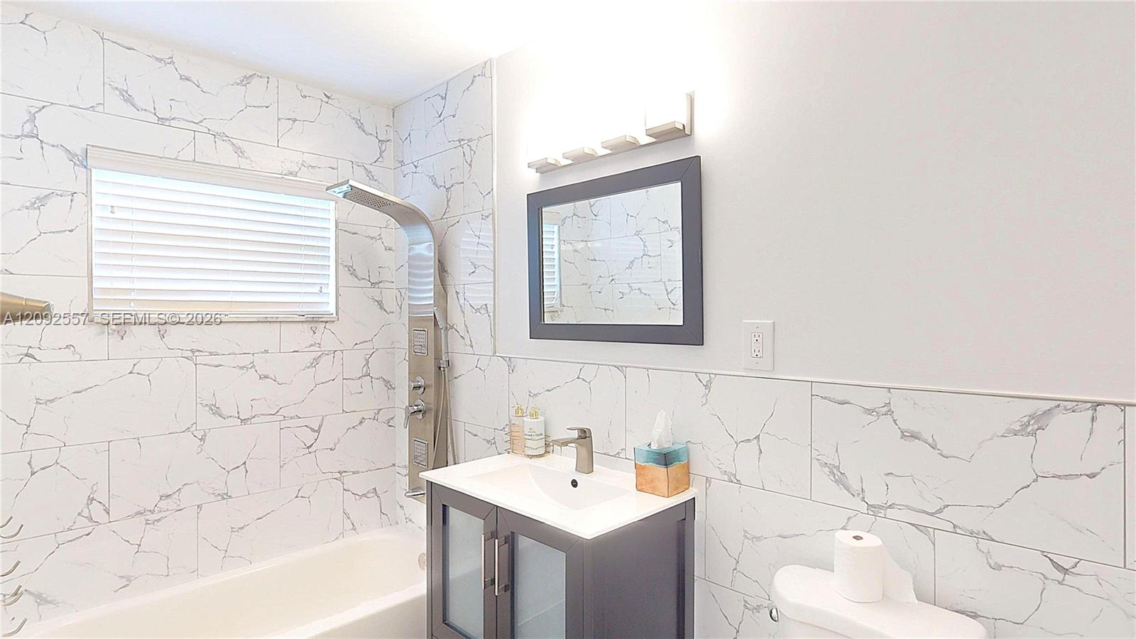 650 E Evanston Circle Property Photo 17