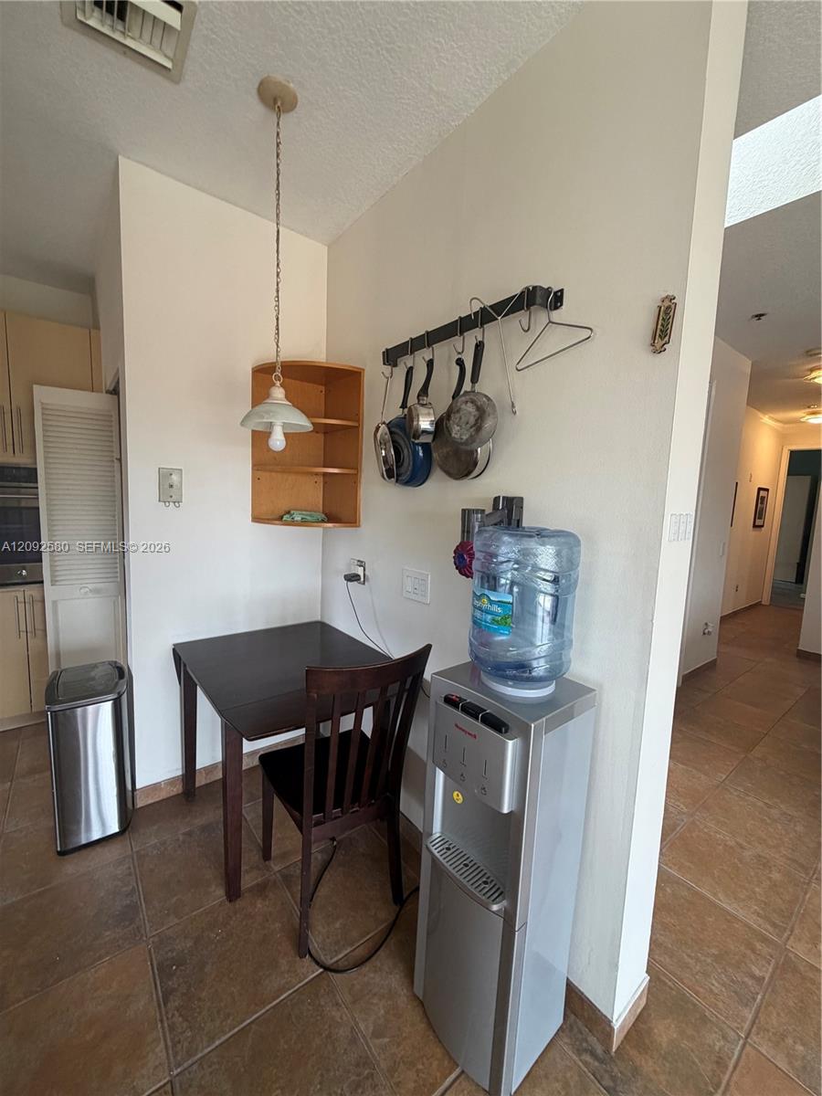 9008 Collins Avenue 402 Property Photo 8