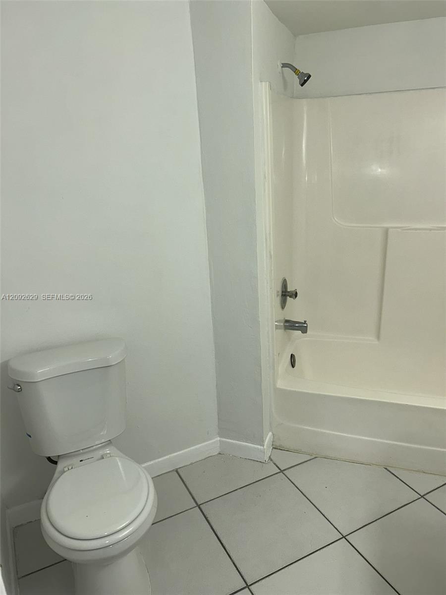 9431 Fontainebleau Boulevard 101 Property Photo 7